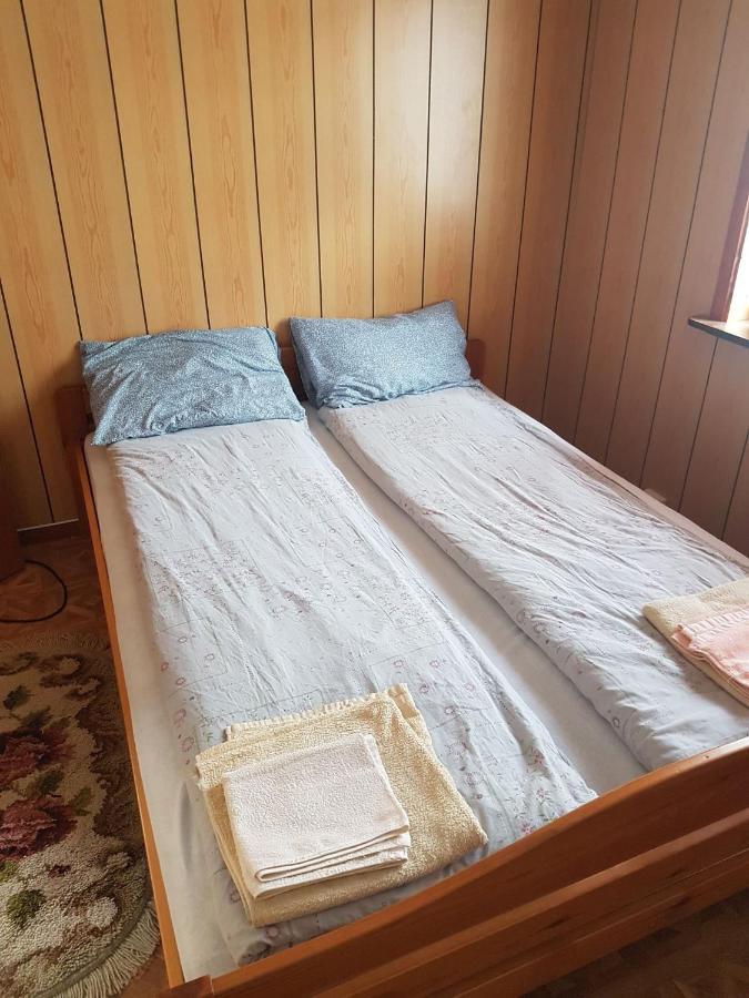 Appartamento Hus Retro Gryllefjord Esterno foto